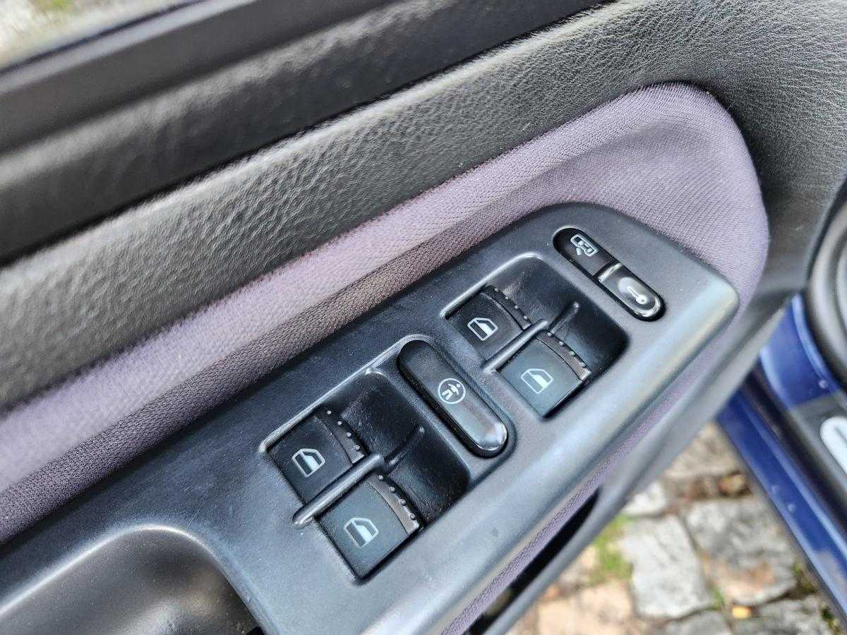 volkswagen-golf-2000-diesel-1896cc