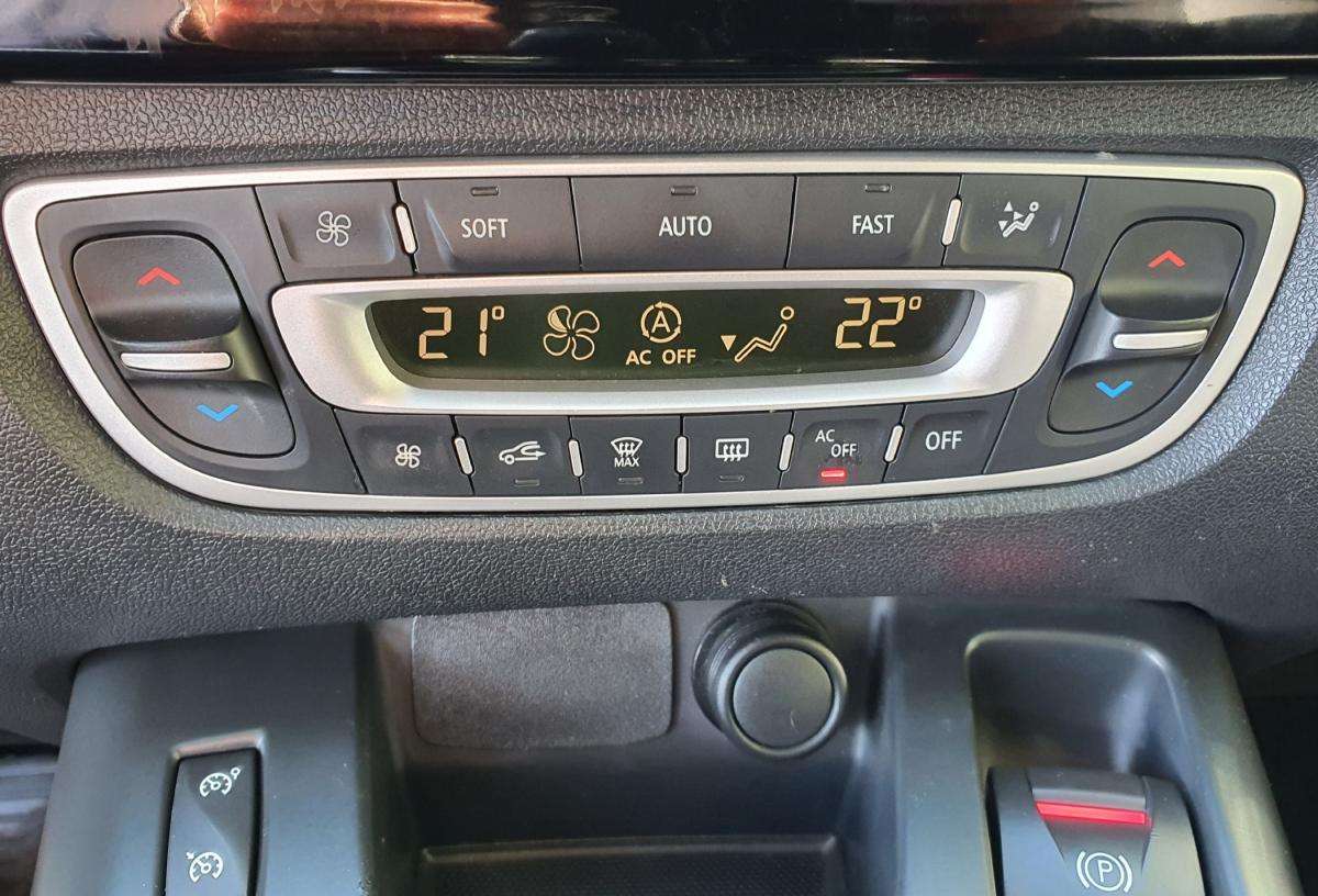 renault-grand-scenic-2013-diesel-1598cc