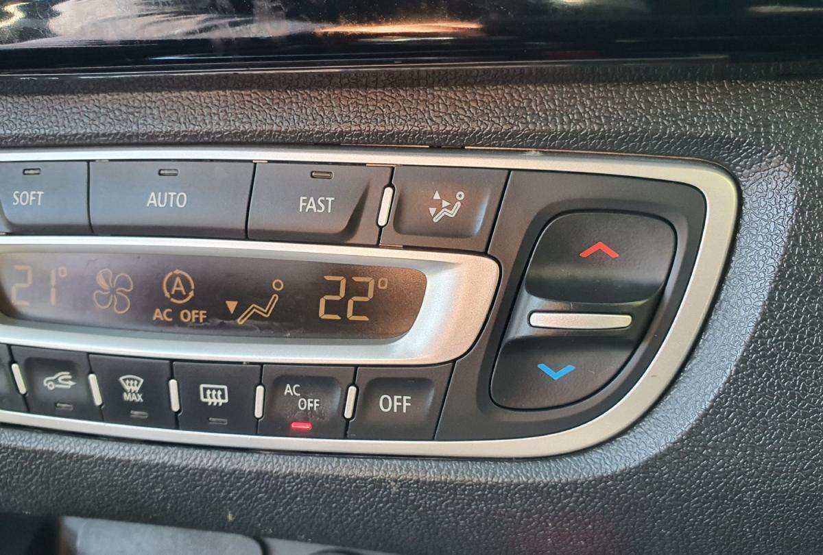 renault-grand-scenic-2013-diesel-1598cc