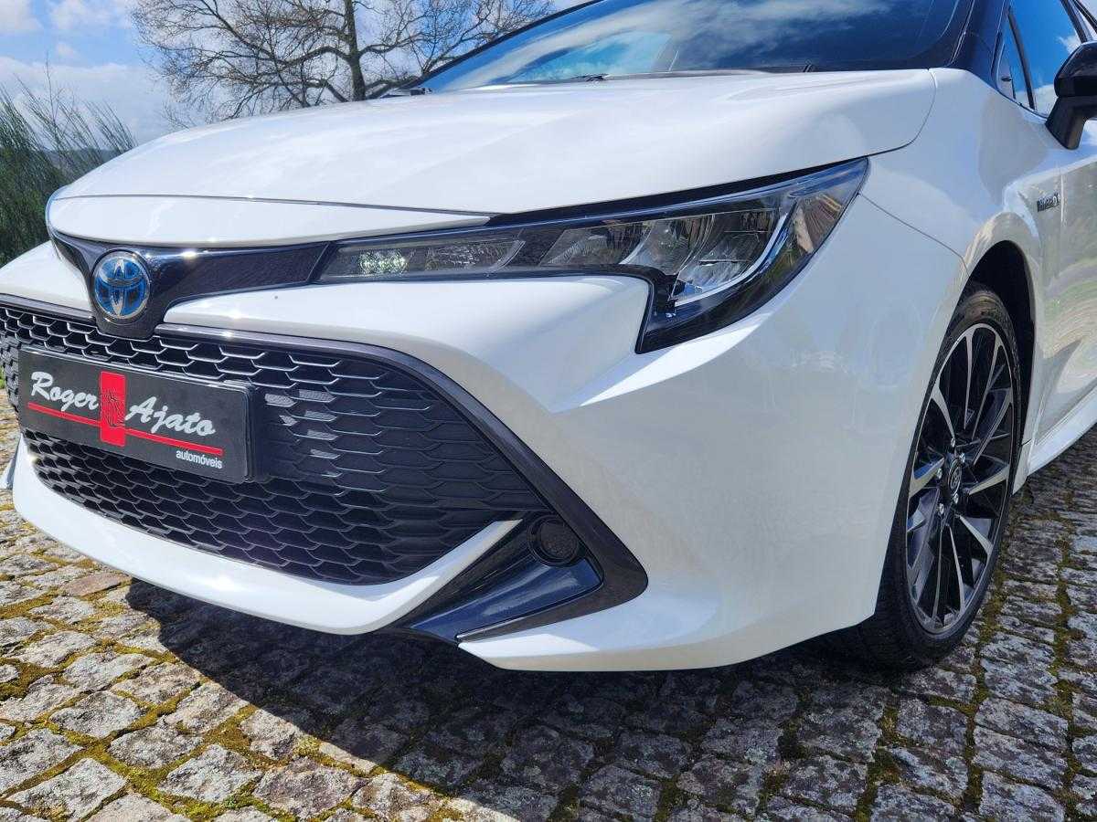 toyota-corolla-2020-hibrido-a-gasolina-1798cc