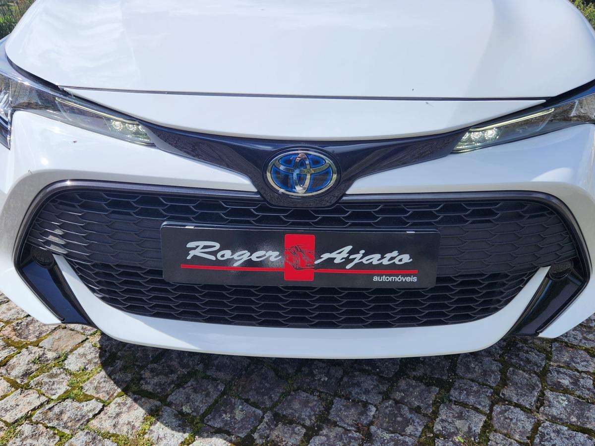 toyota-corolla-2020-hibrido-a-gasolina-1798cc