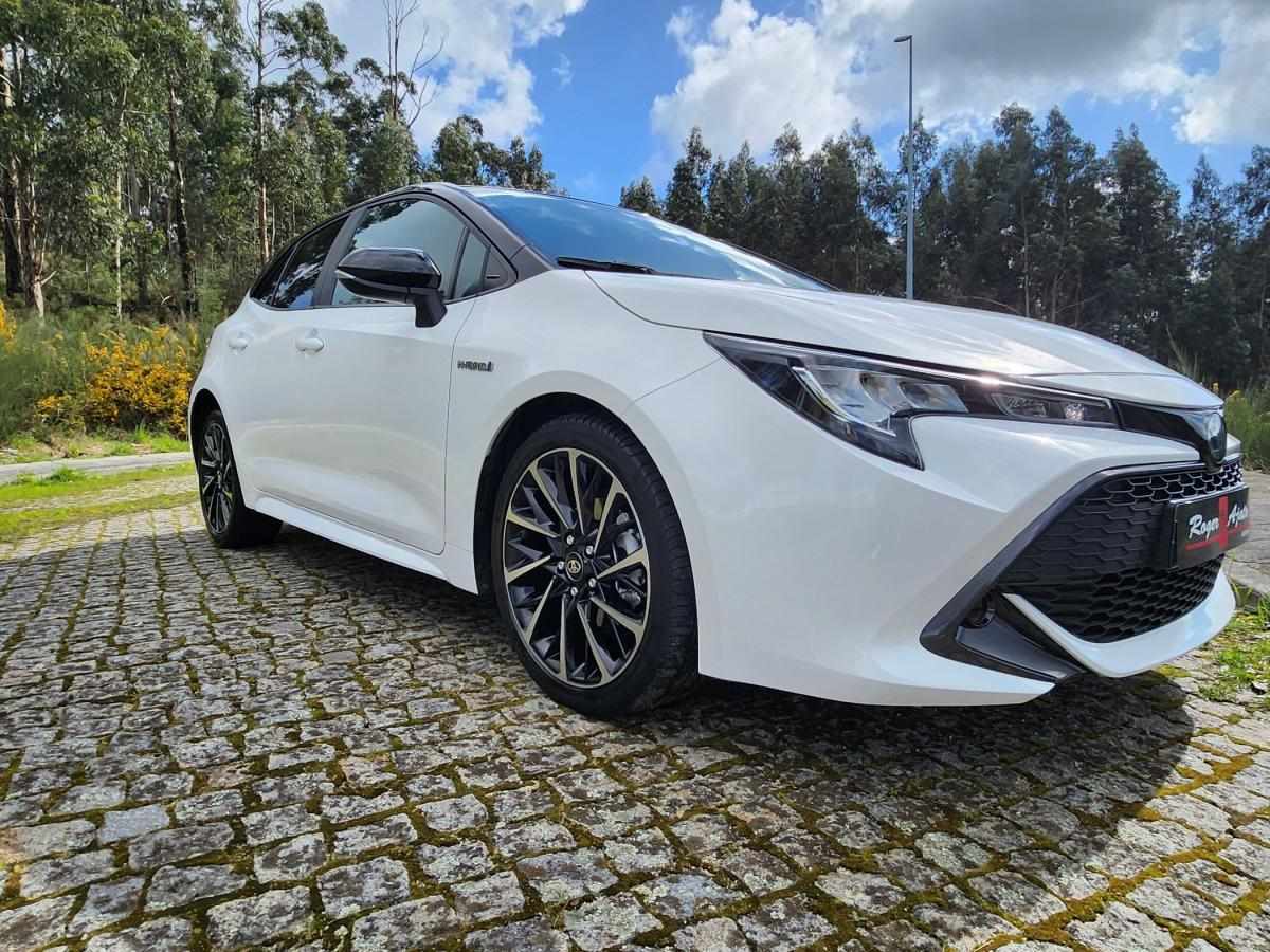 toyota-corolla-2020-hibrido-a-gasolina-1798cc