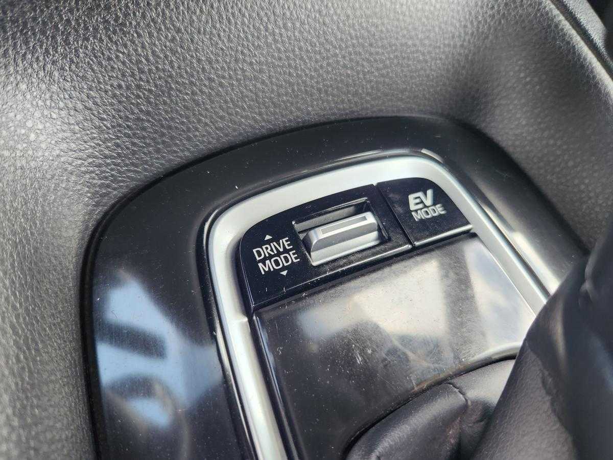 toyota-corolla-2020-hibrido-a-gasolina-1798cc