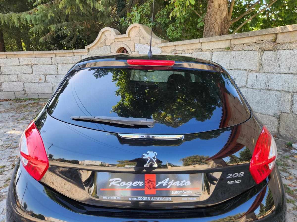 peugeot-208-2013-gasolina-1199cc