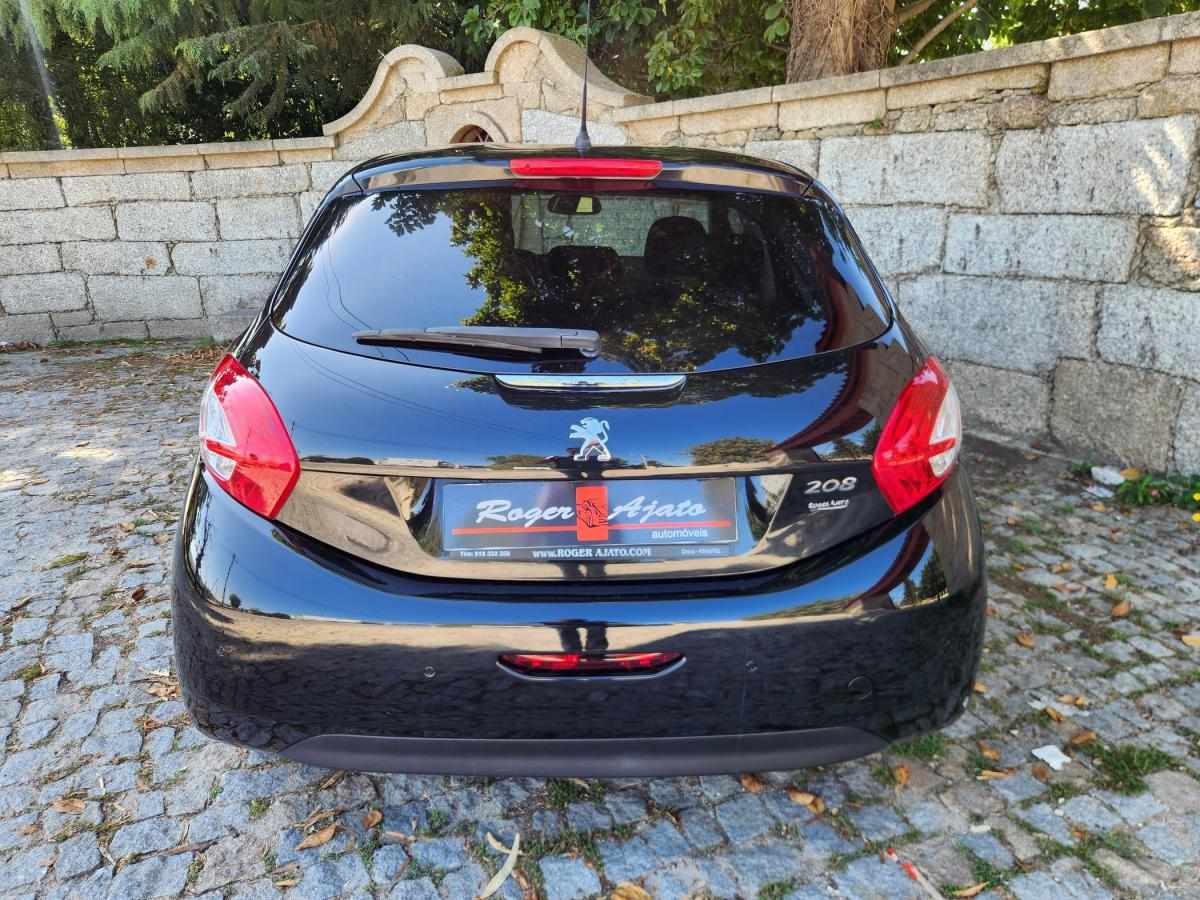 peugeot-208-2013-gasolina-1199cc