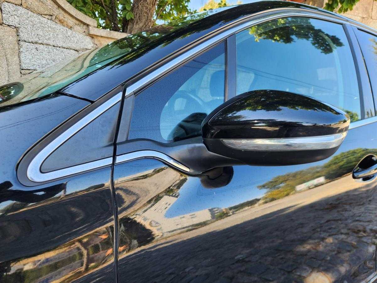peugeot-208-2013-gasolina-1199cc