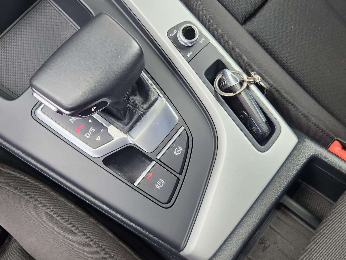 audi-a4-avant-2020-diesel-1968cc