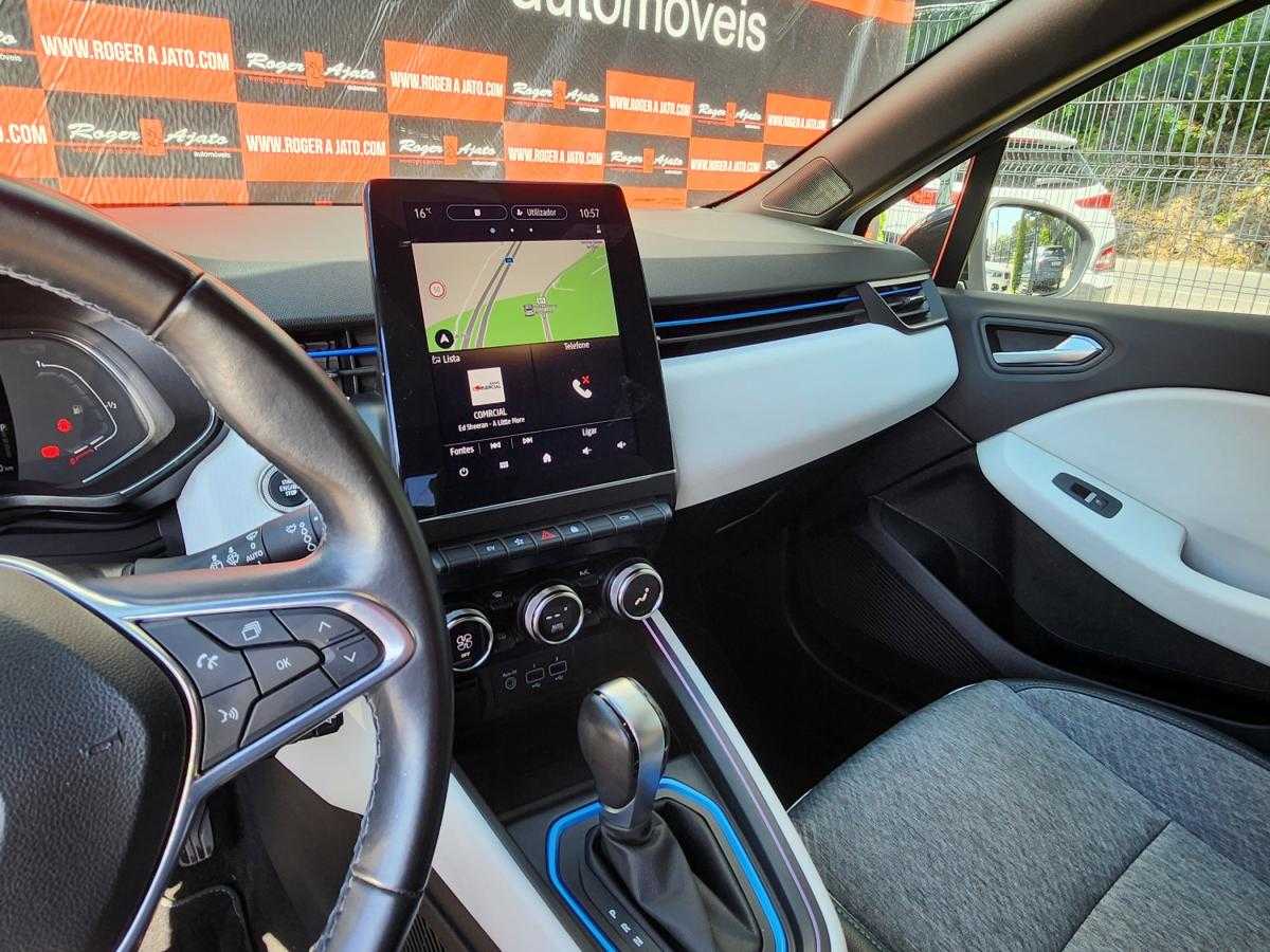 renault-clio-2020-hibrido-a-gasolina-1598cc