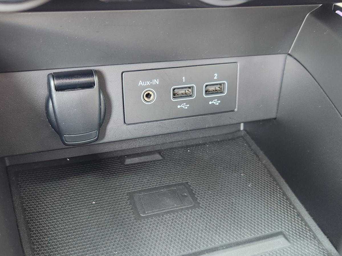 renault-clio-2020-hibrido-a-gasolina-1598cc