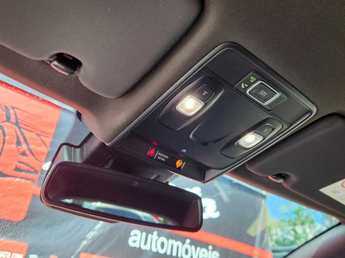 renault-clio-2020-hibrido-a-gasolina-1598cc
