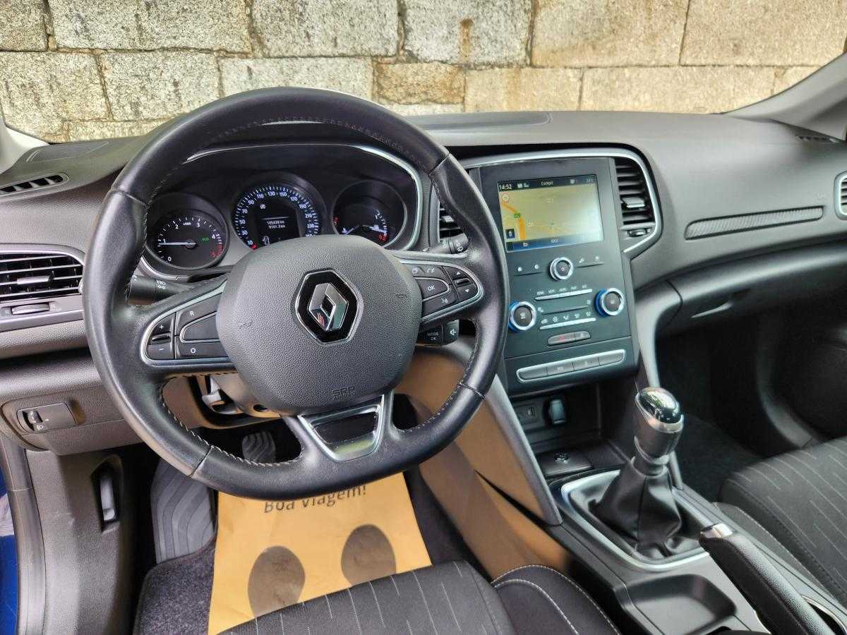 renault-megane-sport-tourer-2019-diesel-1461cc