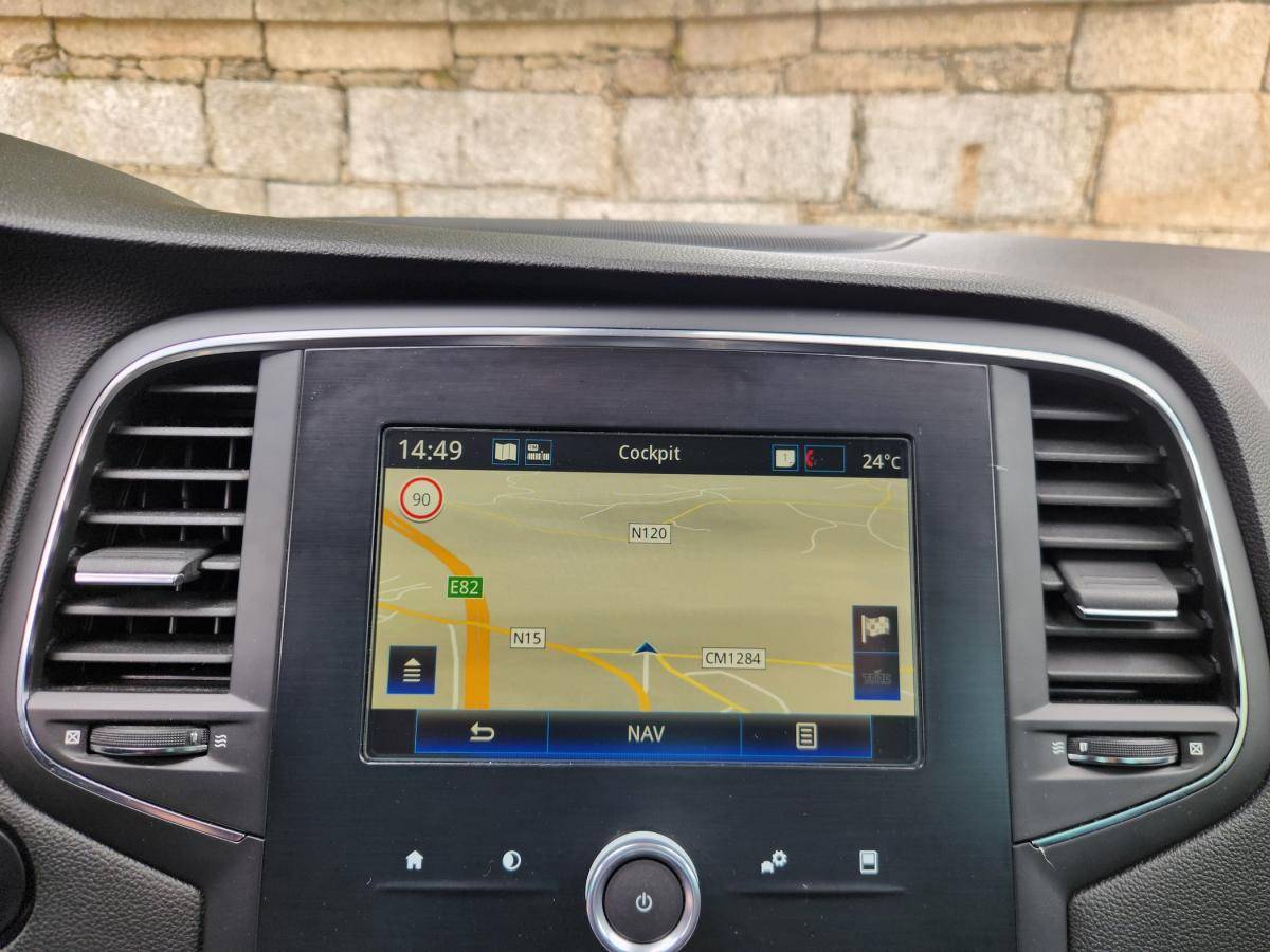 renault-megane-sport-tourer-2019-diesel-1461cc