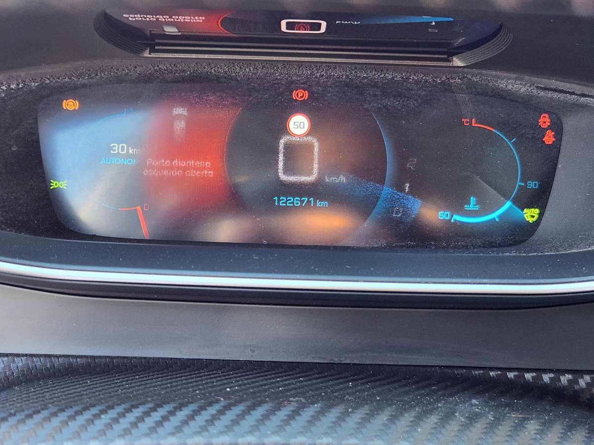 peugeot-2008-2020-diesel-1499cc
