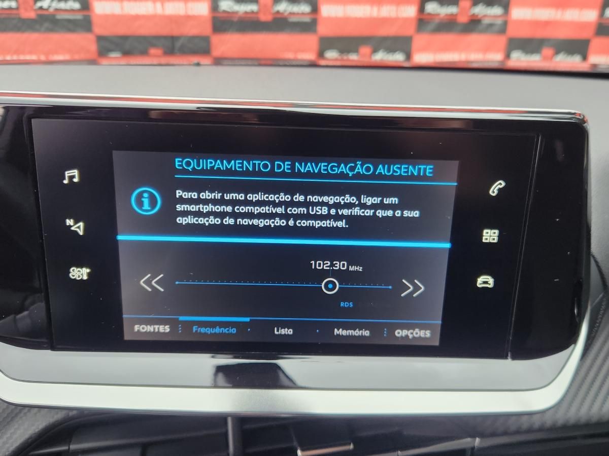 peugeot-2008-2021-diesel-1499cc
