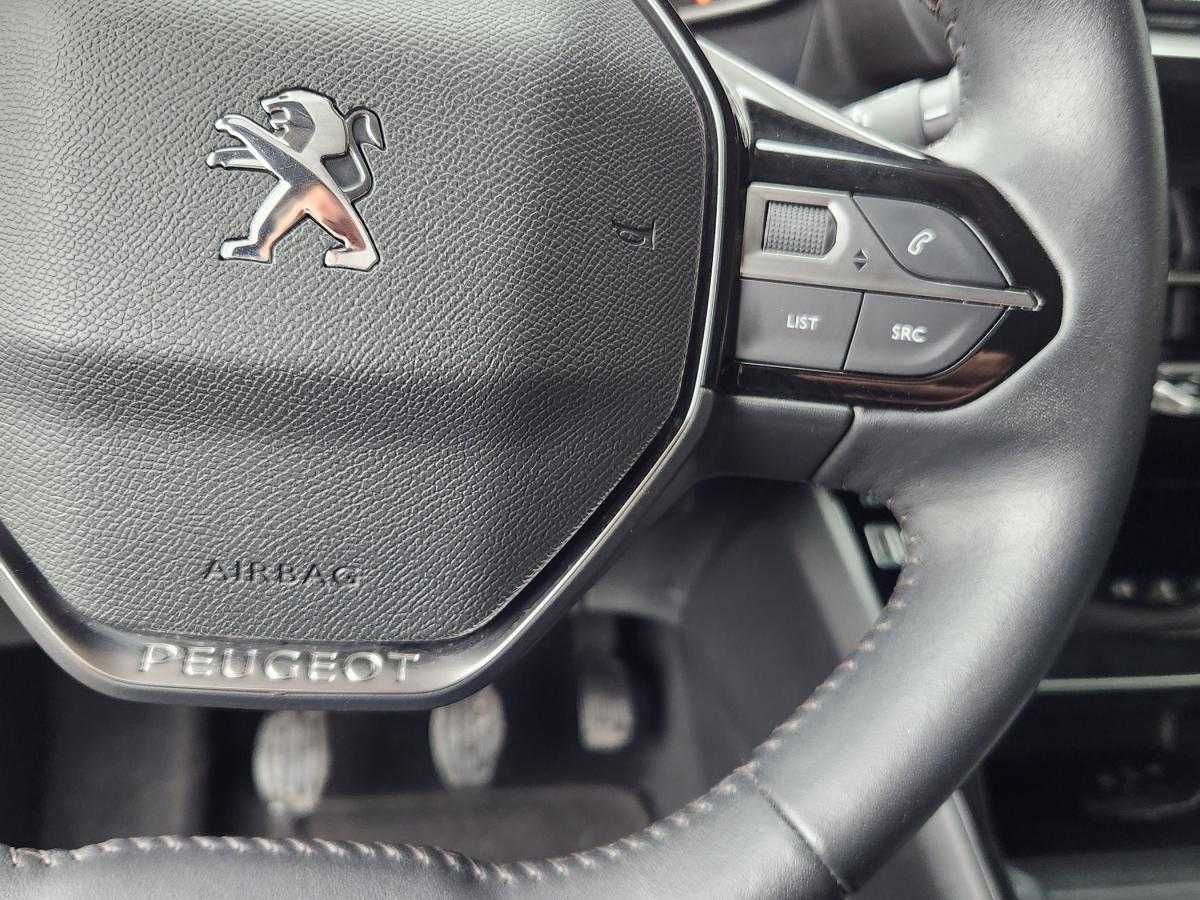 peugeot-2008-2021-diesel-1499cc