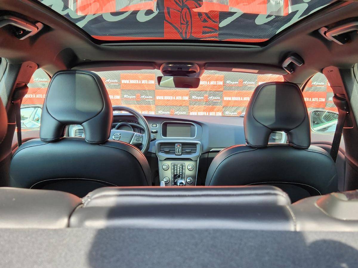 volvo-v40-2018-diesel-1969cc
