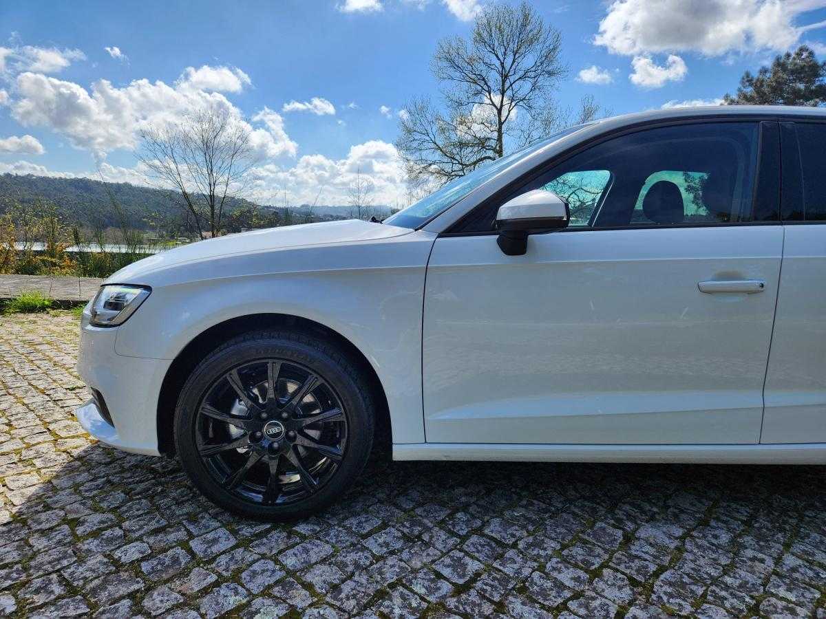 audi-a3-sportback-2019-diesel-1598cc