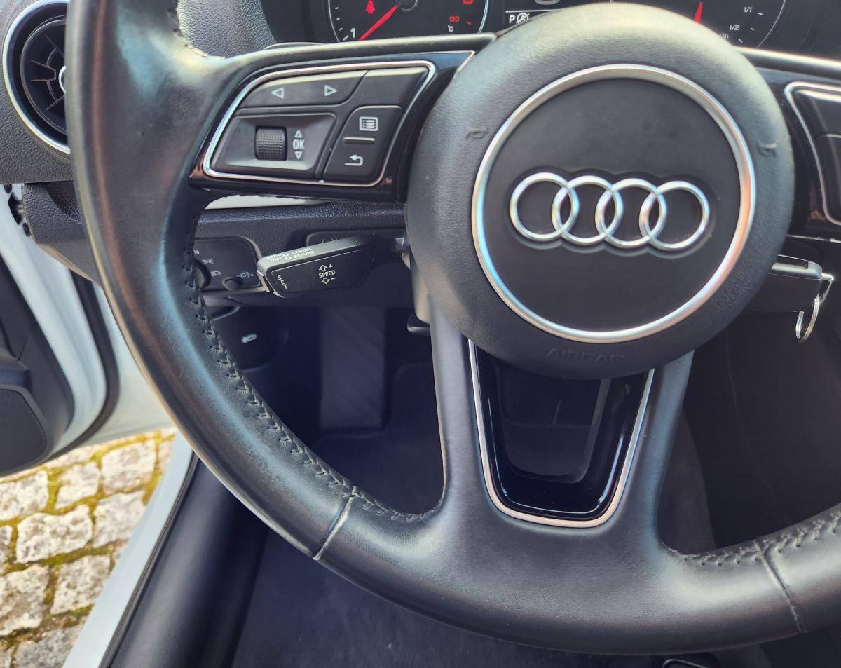 audi-a3-sportback-2019-diesel-1598cc