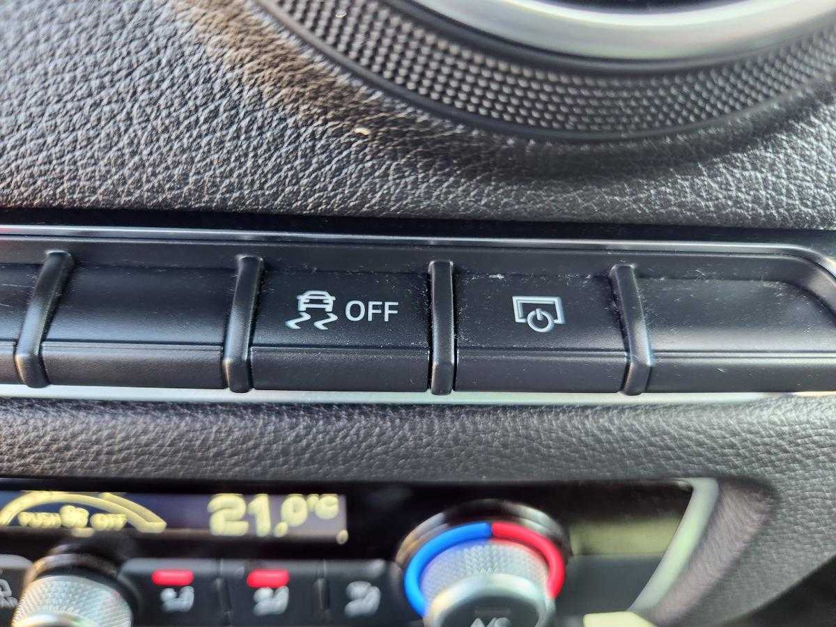 audi-a3-sportback-2019-diesel-1598cc