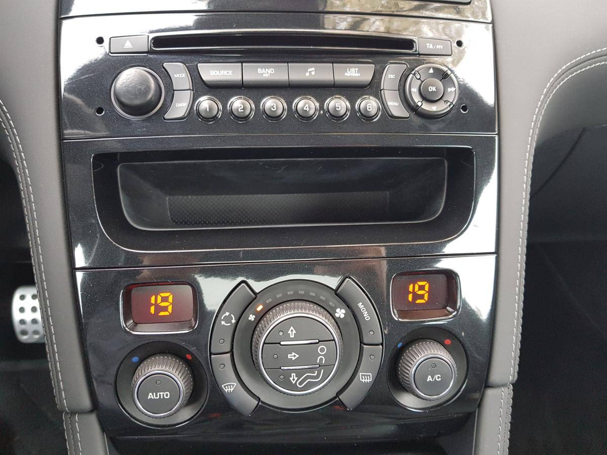 peugeot-rcz-2013-gasolina-1598cc