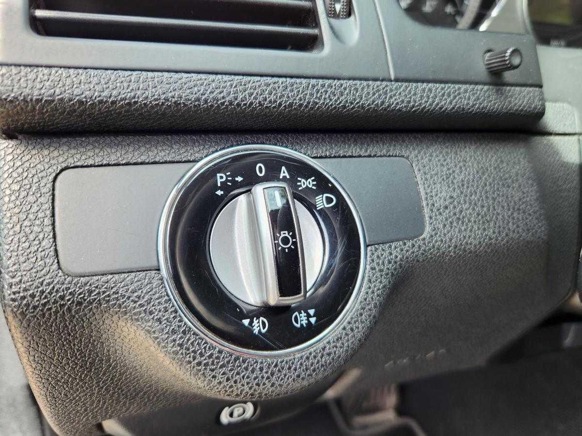 mercedes-benz-classe-c-2009-diesel-2143cc