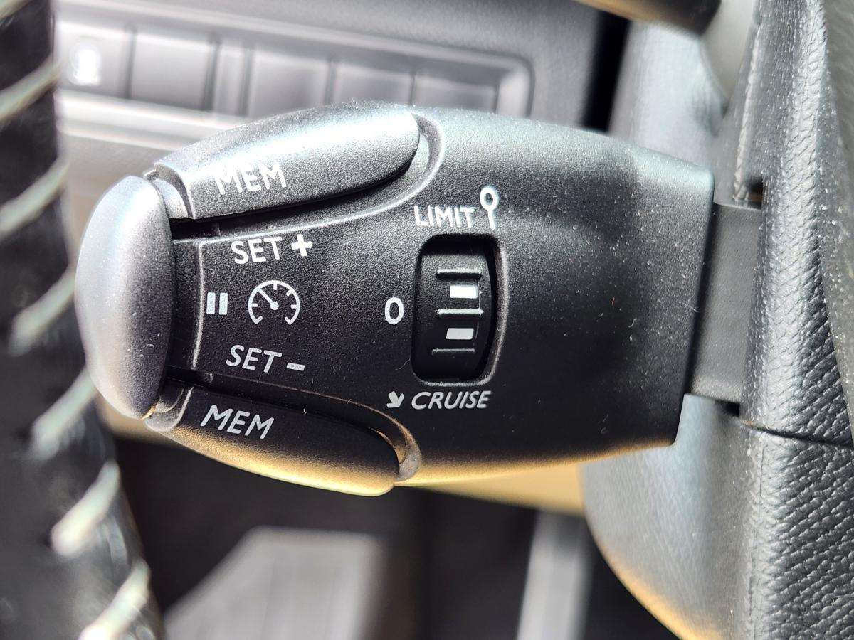 peugeot-308-2019-diesel-1499cc