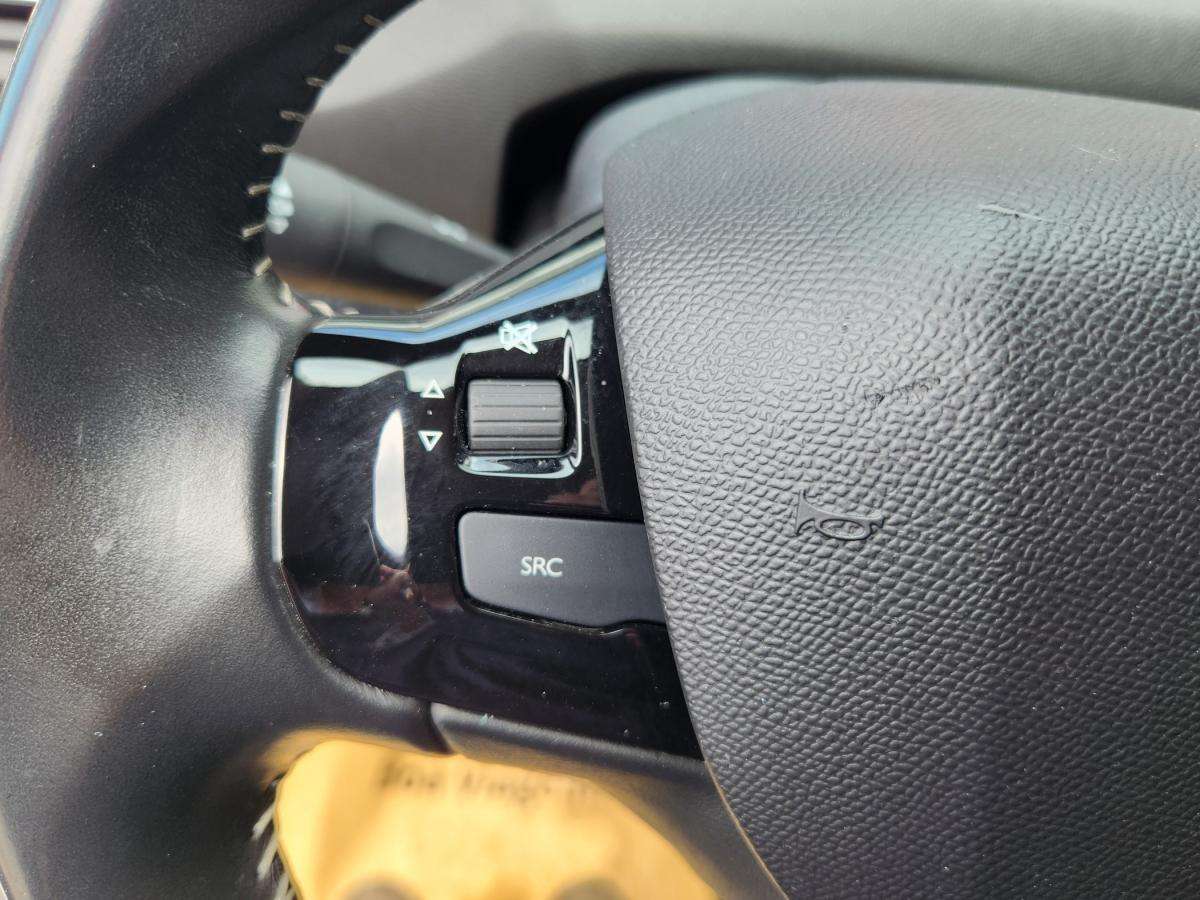 peugeot-308-2019-diesel-1499cc