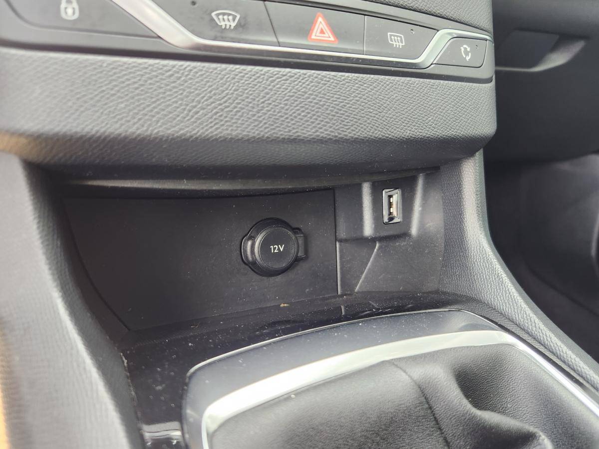 peugeot-308-2019-diesel-1499cc