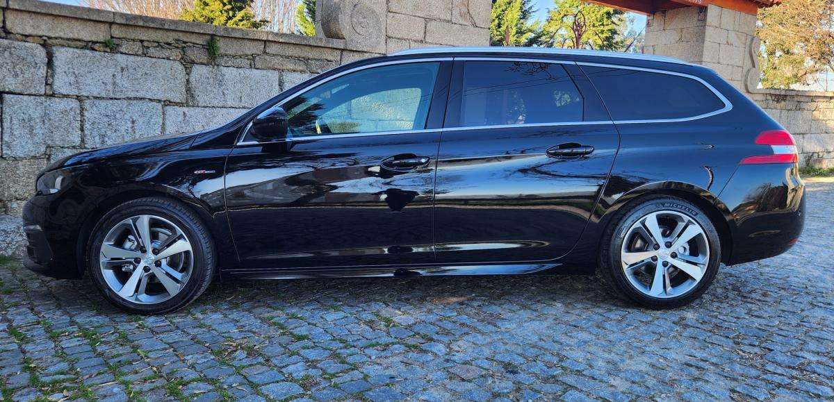 peugeot-308-sw-2018-diesel-1499cc