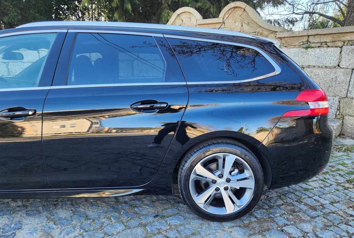 peugeot-308-sw-2018-diesel-1499cc
