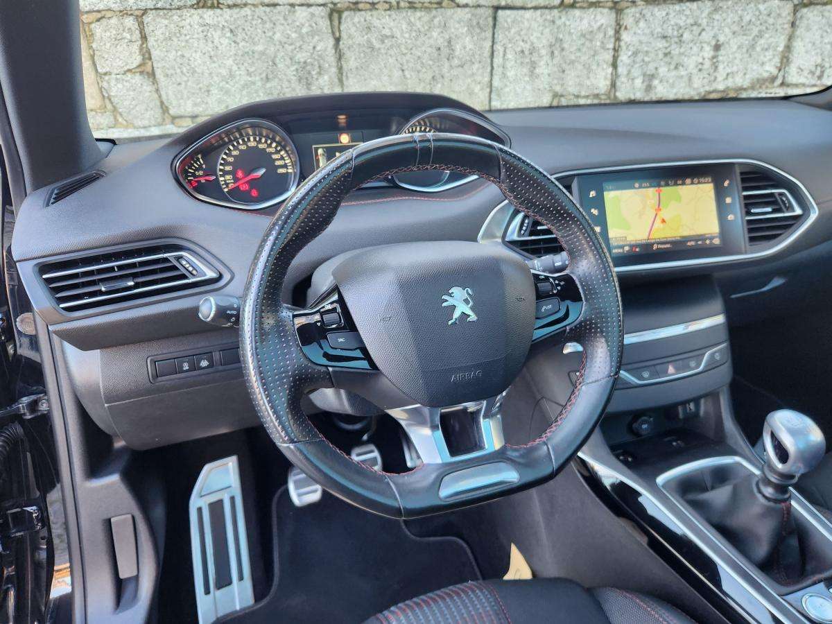 peugeot-308-sw-2018-diesel-1499cc