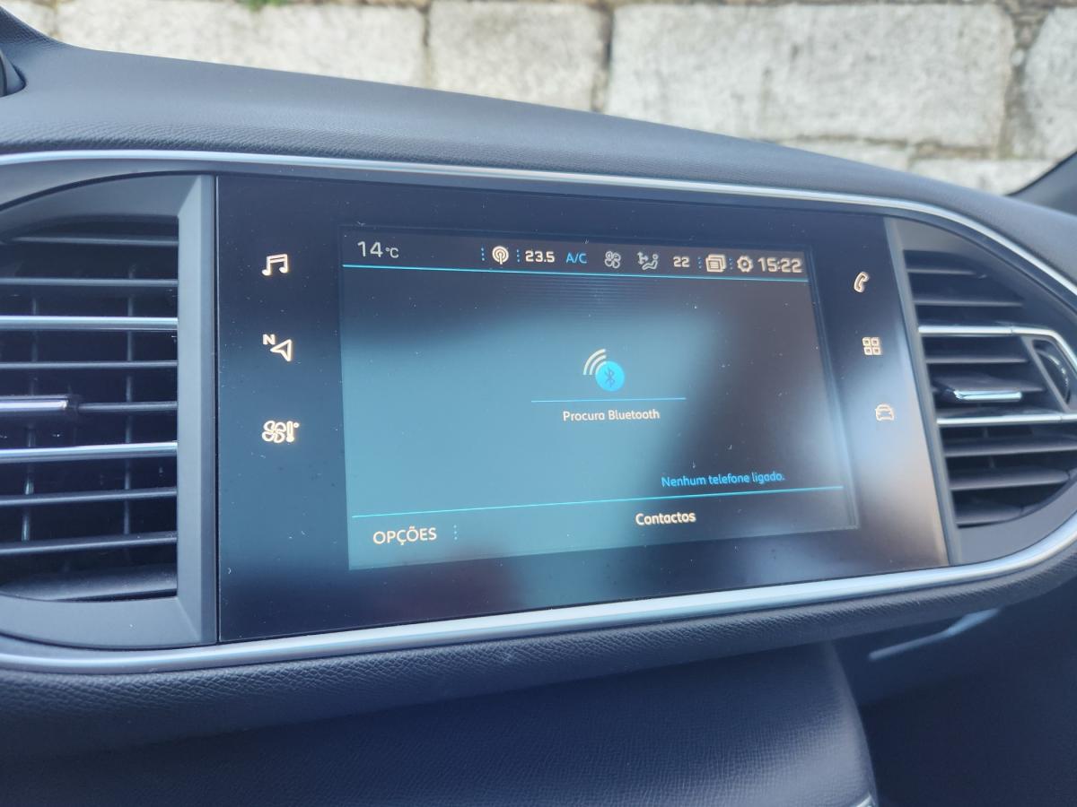 peugeot-308-sw-2018-diesel-1499cc