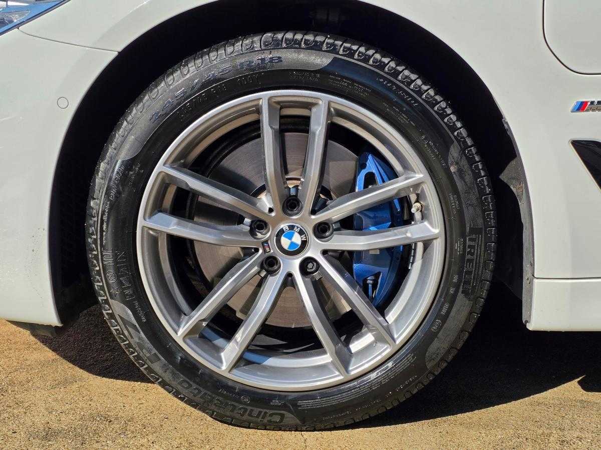 bmw-serie-5-2017-hibrido-a-gasolina-1998cc