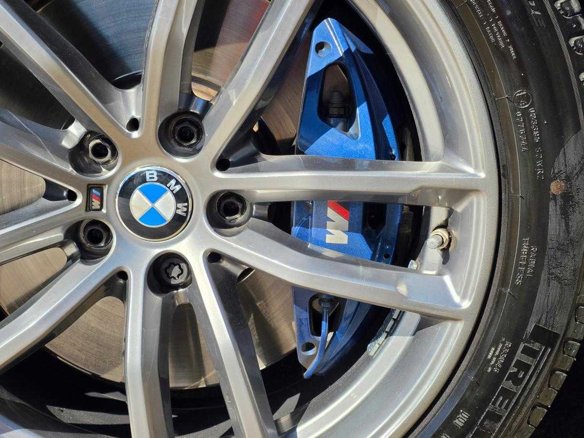 bmw-serie-5-2017-hibrido-a-gasolina-1998cc