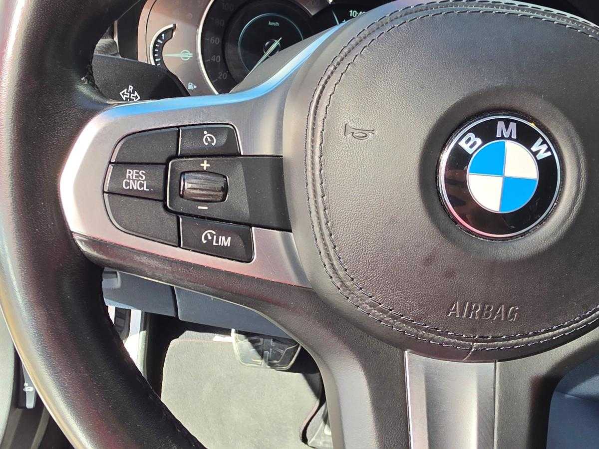 bmw-serie-5-2017-hibrido-a-gasolina-1998cc