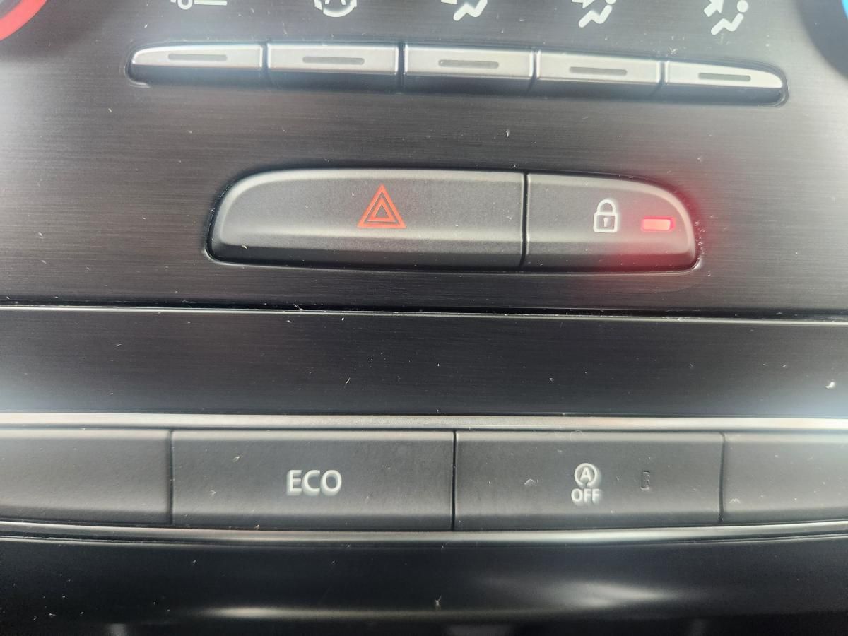 renault-megane-sport-tourer-2017-diesel-1461cc