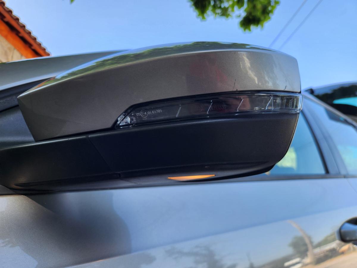 skoda-octavia-break-2014-diesel-1598cc