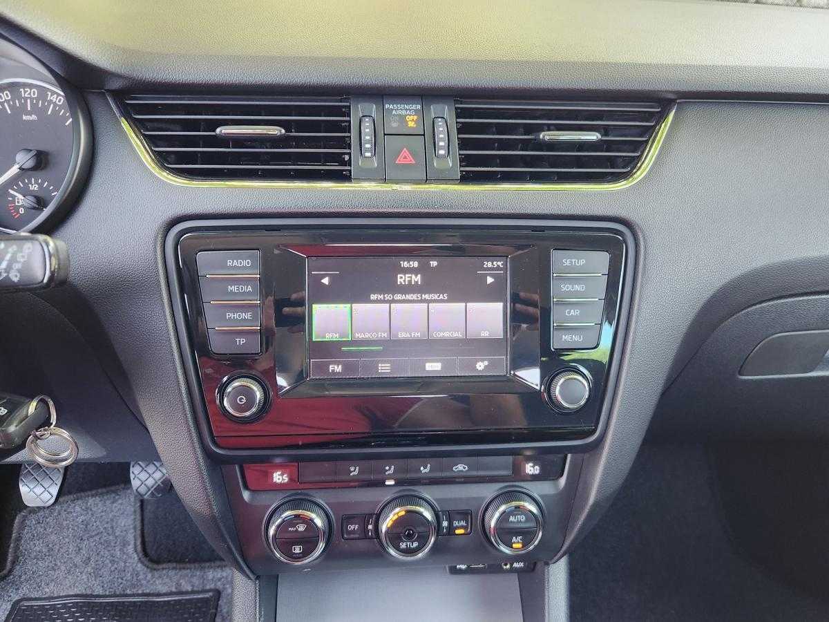skoda-octavia-break-2014-diesel-1598cc