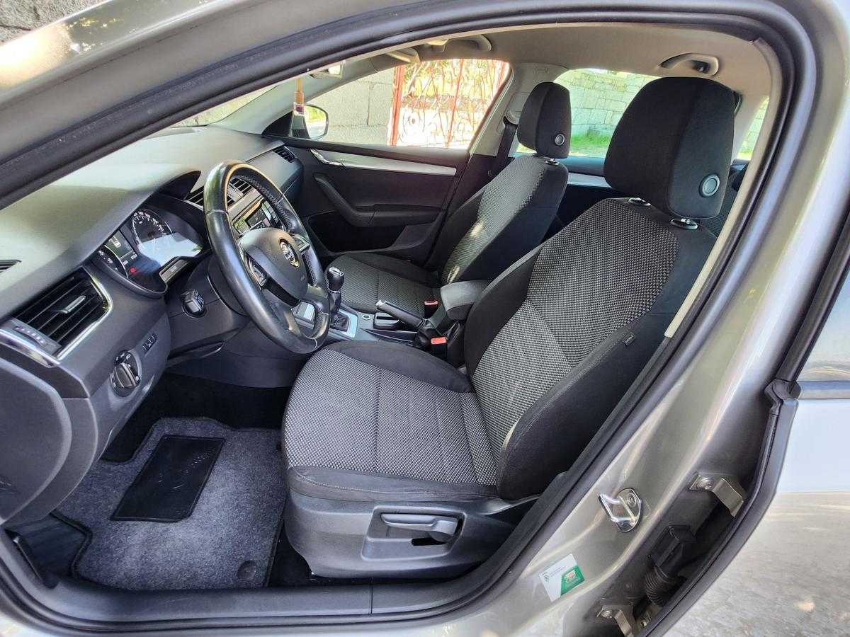 skoda-octavia-break-2014-diesel-1598cc