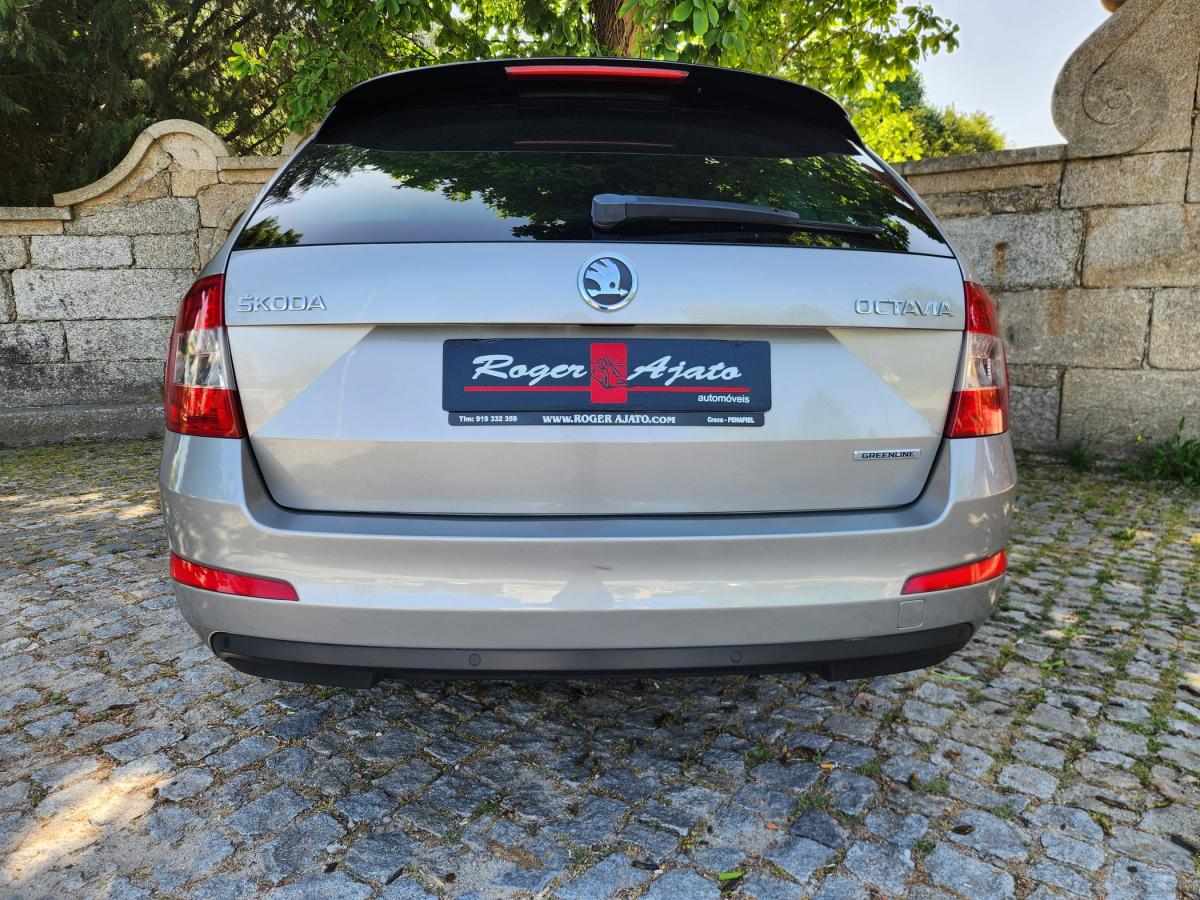skoda-octavia-break-2014-diesel-1598cc