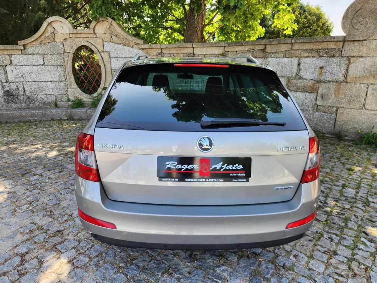 skoda-octavia-break-2014-diesel-1598cc