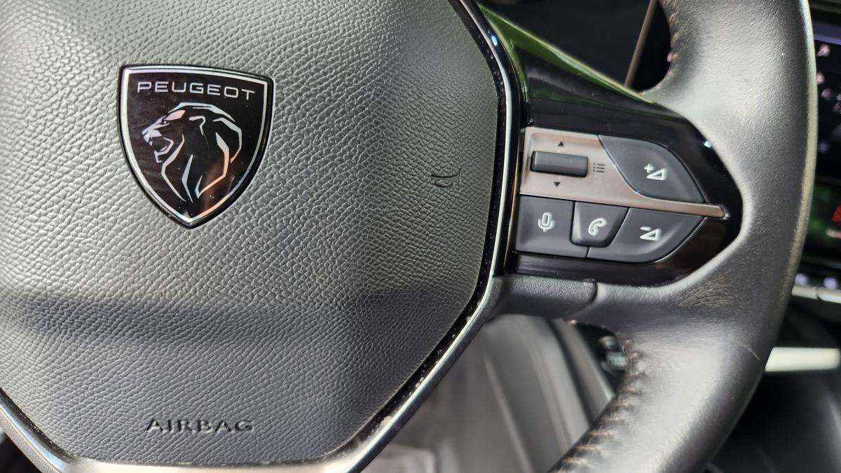 peugeot-308-2022-diesel-1499cc