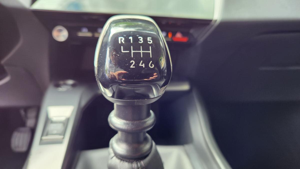 peugeot-308-2022-diesel-1499cc