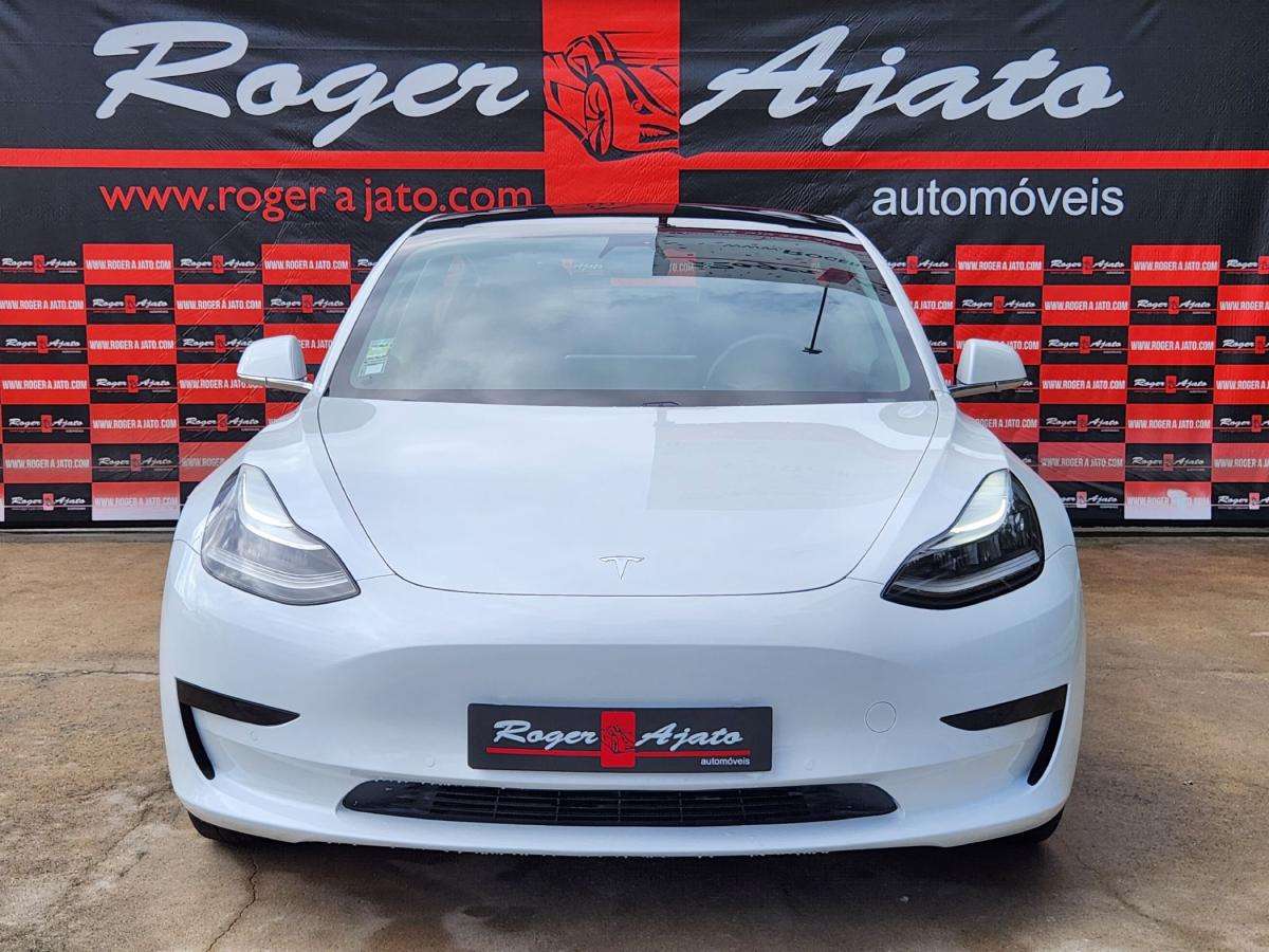 tesla-model-3-2020-eletrico-500cc