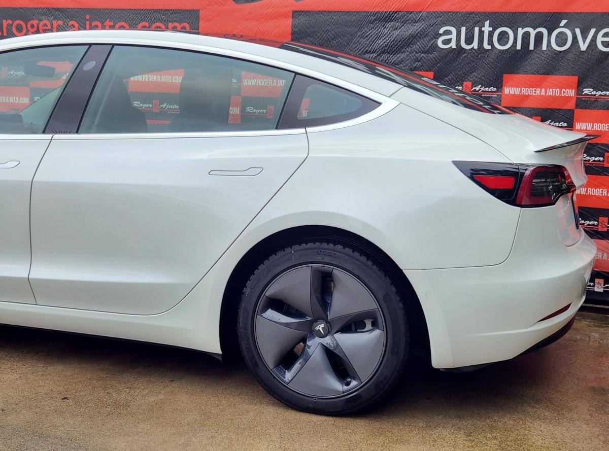 tesla-model-3-2020-eletrico-500cc