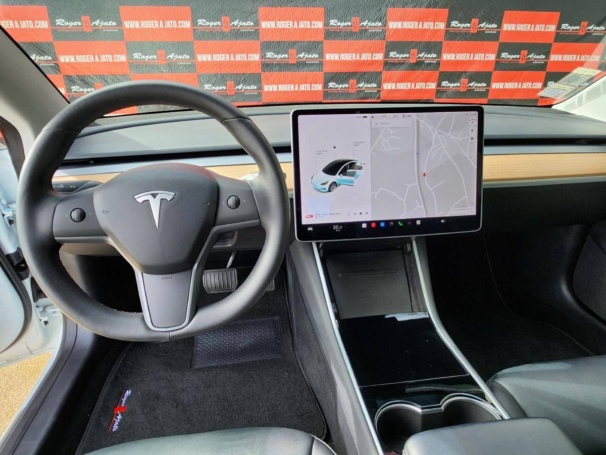 tesla-model-3-2020-eletrico-500cc