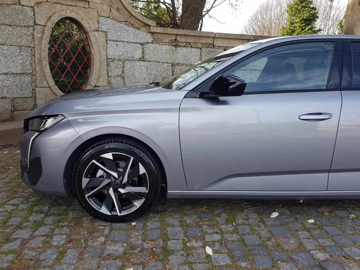 peugeot-308-2022-gasolina-1199cc
