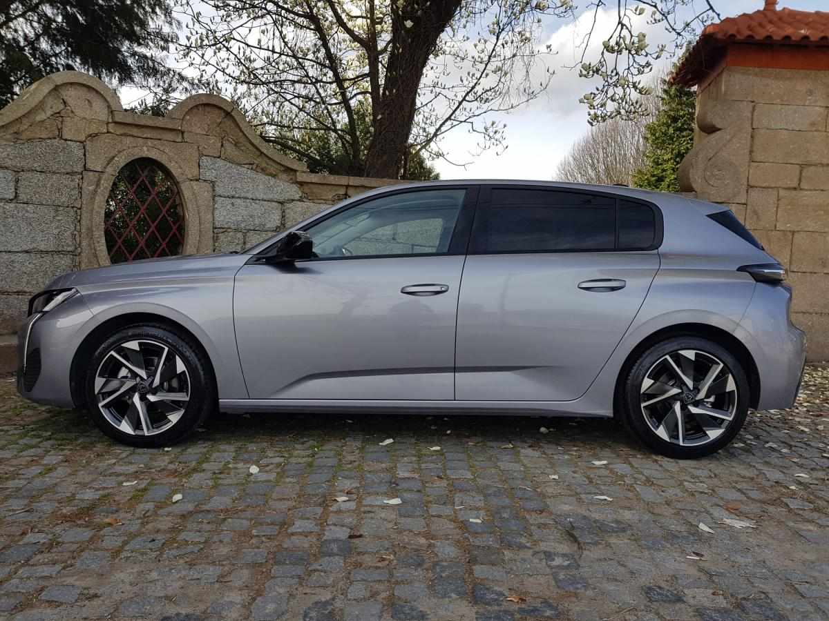 peugeot-308-2022-gasolina-1199cc