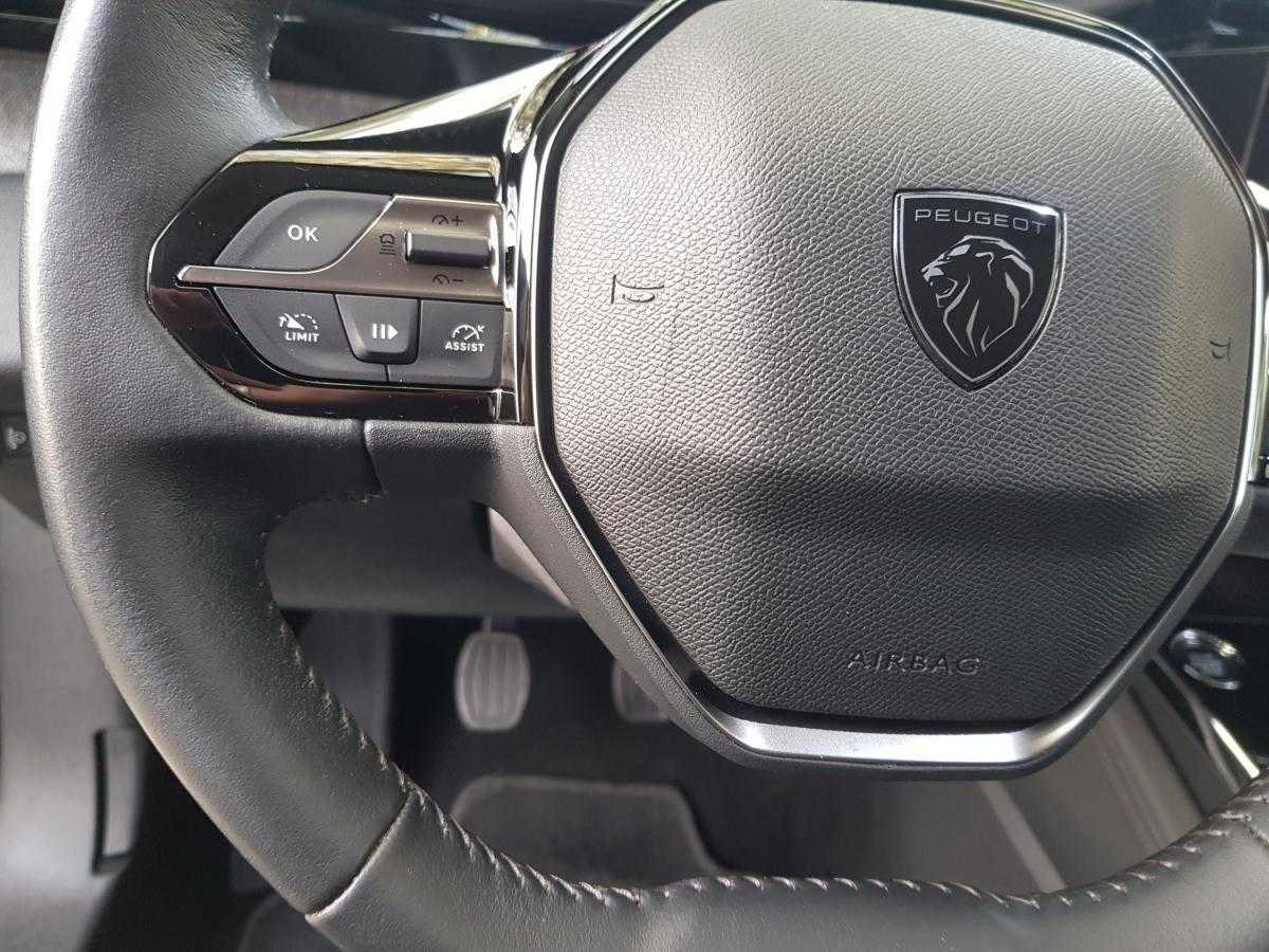 peugeot-308-2022-gasolina-1199cc