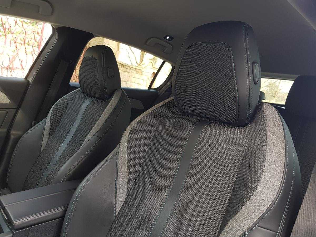 peugeot-308-2022-gasolina-1199cc
